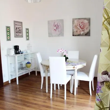 Casanova Apartamento Alba (Piedmont)